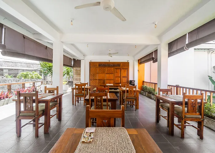 ホテル The Padang-padang 3*