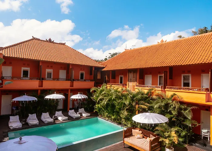 The Padang-padang Hotel 3*