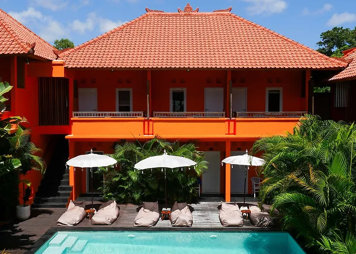The Padang-padang Hotel 3*